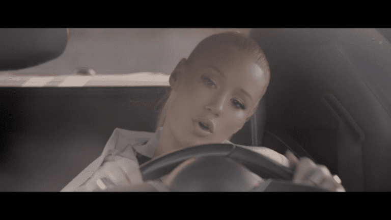 Iggy Azalea Team Video