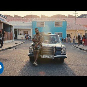 Tinie Tempah f/ Zara Larsson “Girls Like” Video