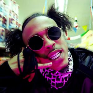 August Alsina “Lonely” Video