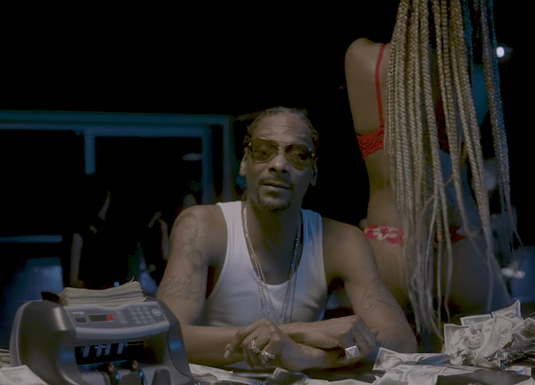 Snoop Dogg Feat. K Camp “Trash Bags”