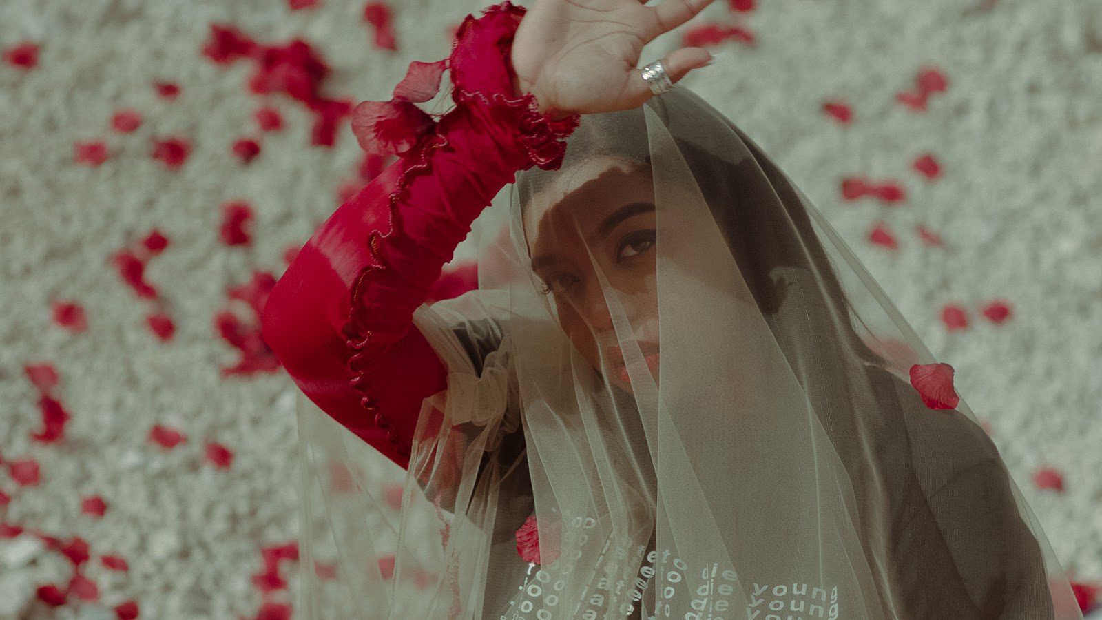Rukhsana Merrise Feat. Kojey Radical