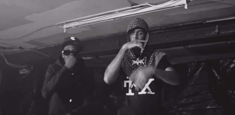 unknown t and aj tracey