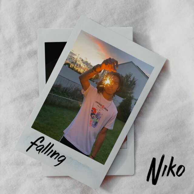 NIKO Falling