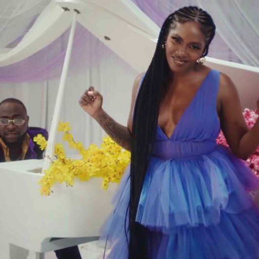 Tiwa Savage - Park Well ft. Davido