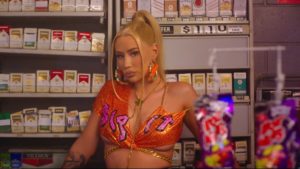 Iggy Azalea, Tyga - Sip It (Official Video) 0-18 screenshot