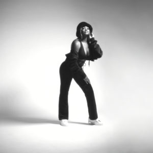 Aqyila Shares Video for ‘Vibe For Me’
