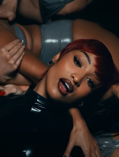 Shenseea Curious