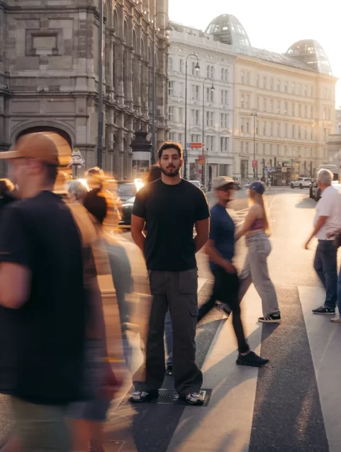 Josef Debuts with Cinematic New Single “BADALNI WA7EED”